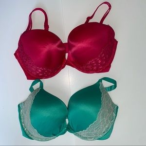 2 Victoria’s Secret Push Up Bras 36DD